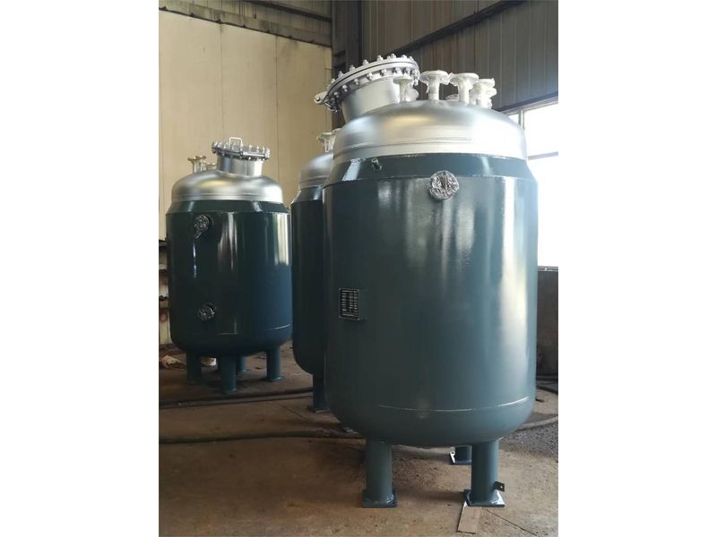 異丁烯計(jì)量罐